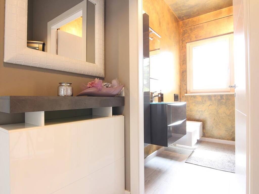 2 camere Residenziali in vendita