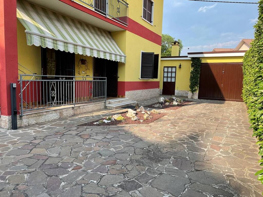 Casa indipendente Residenziali in vendita